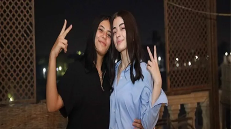 فركش حكاية 