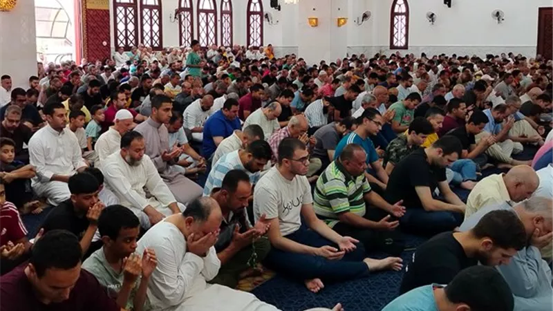 خطبة الجمعة بمساجد الشروق وبدر بعنوان: 