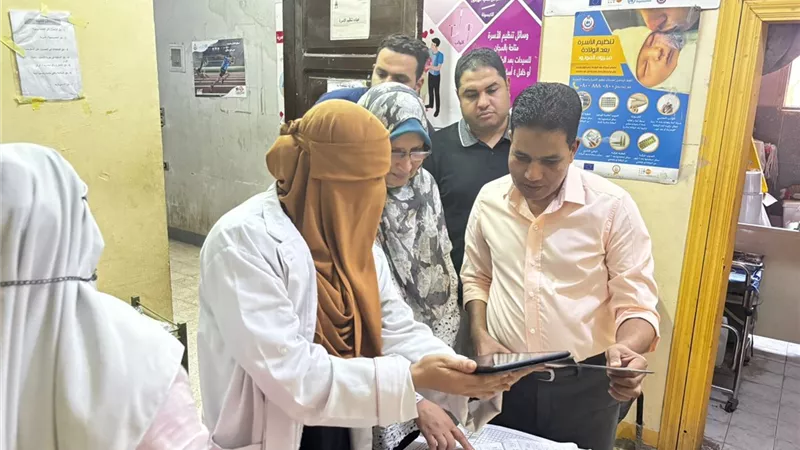 مدير صحة الأقصر يتفقد أعمال المبادرة الرئاسية بالبياضية..صور