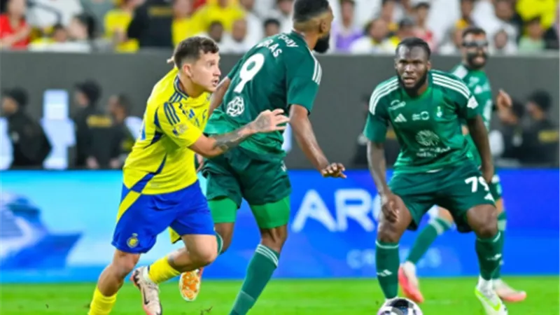 نهائي السوبر السعودي.. موعد مباراة النصر و الأهلي والقناة الناقلة