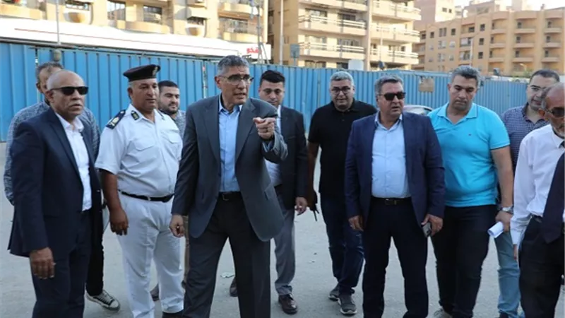 محافظ الجيزة يعاين عددا من المسارات البديلة لشارع ضياء