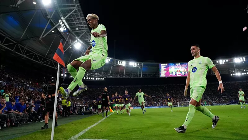 شاهد ملخص وأهداف مباراة ليفانتي وبرشلونة 2-3 في الدوري الإسباني