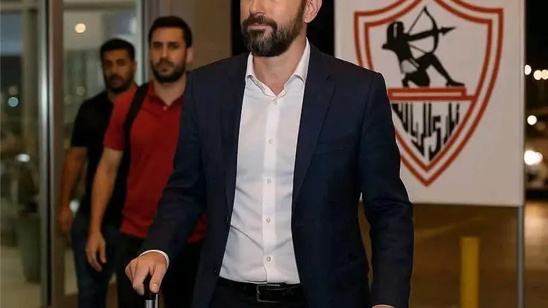 فيريرا يحتاج لوقت مع الزمالك قبل الحكم عليه.. شاهد شيكابالا يؤكد