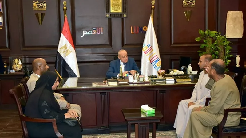 محافظ الأقصريوجه بتقديم الدعم الكامل للأسرةالمتضررة من حريق منزل