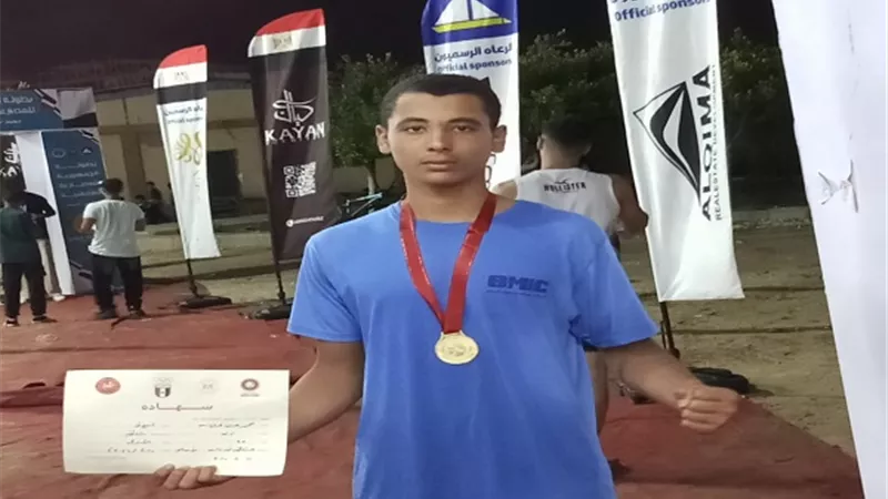 محافظ أسيوط يهنئ أبطال المشروع القومي للموهبة بعد تألقهم
