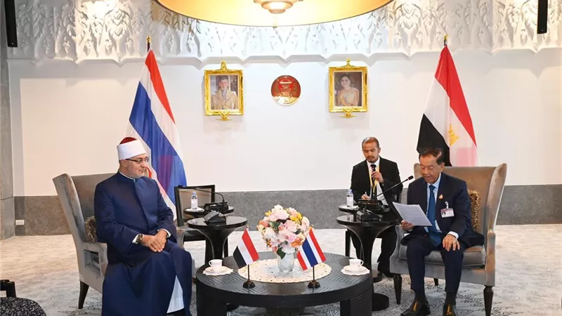 مفتي الجمهورية يوجه رسائل جامعة من مسجد طونسون بتايلاند