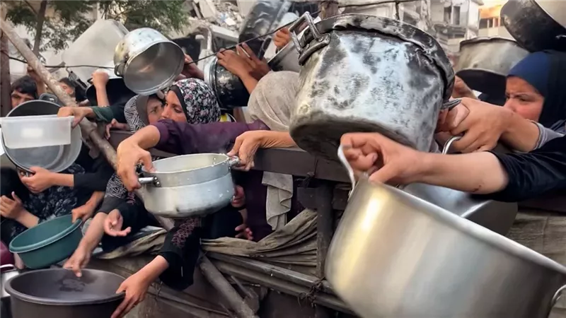 شهداء الجوع في غزة.. 8 وفيات جديدة نتيجة المجاعة والإجمالي يرتفع إلى 289