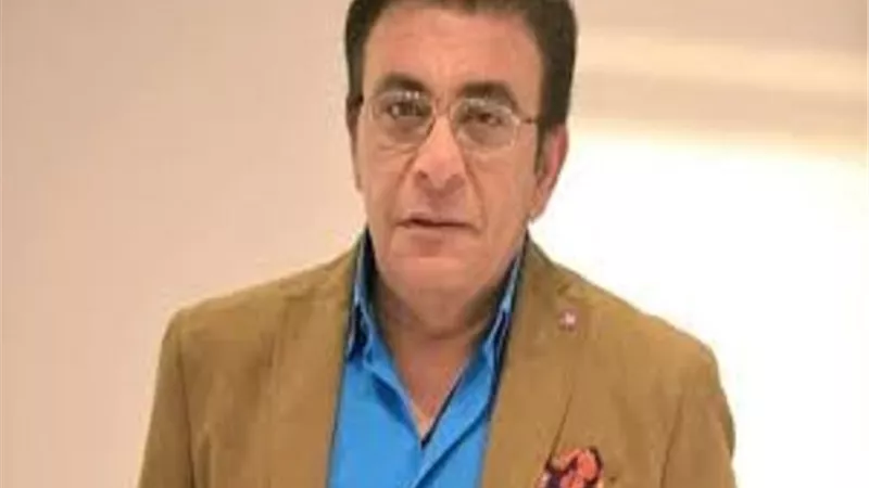 المهن السينمائية تنعى رحيل الاعلامى عاطف كامل