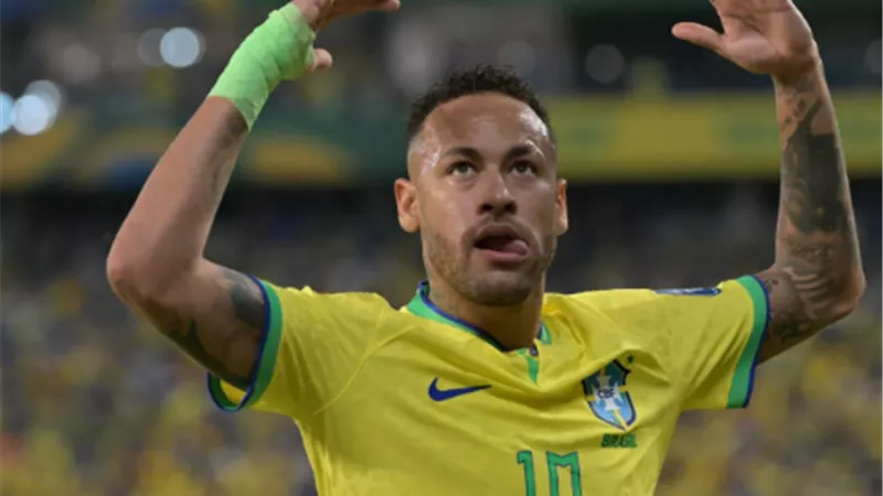 نيمار و فينيسيوس .. ابرز غيابات منتخب البرازيل امام تشيلي وبوليفيا