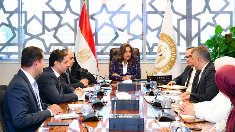 منال عوض: 