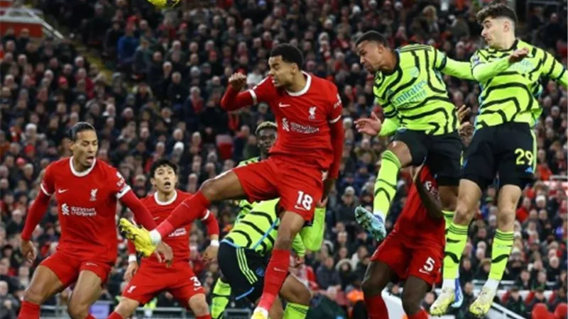 موعد مباراة ليفربول و أرسنال في الدوري الإنجليزي الممتاز
