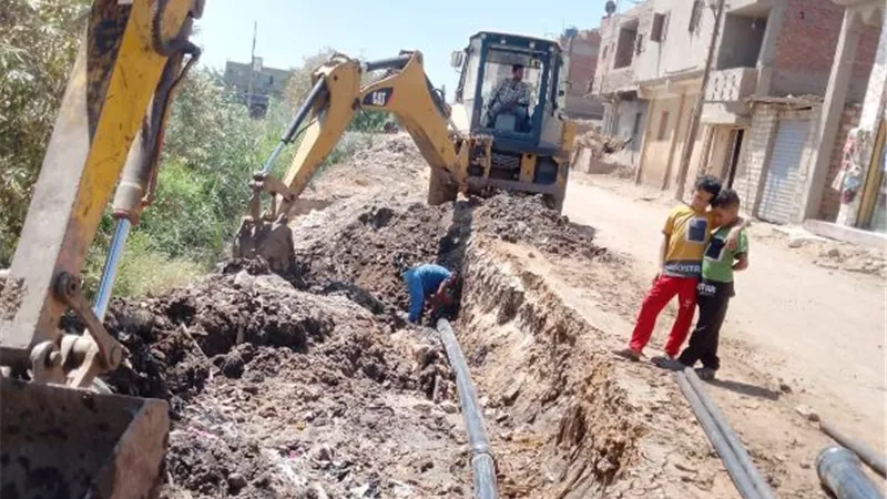 محافظ كفرالشيخ يُوجّه بسرعة بصيانة خط مياه الشرب بقرية الناصرية