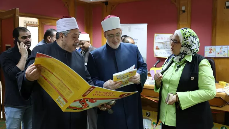 وكيل الأزهر يتفقد برنامج تدريب معلمي اللغة على مهارات النطق