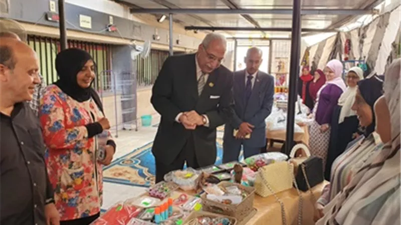مدير تعليم القليوبية يفتتح معرض المدرسة المنتجة بديوان المديرية