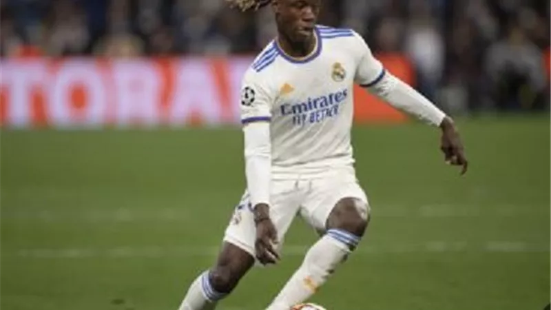 الكشف عن موعد عودة كامافينجا للمشاركة مع ريال مدريد