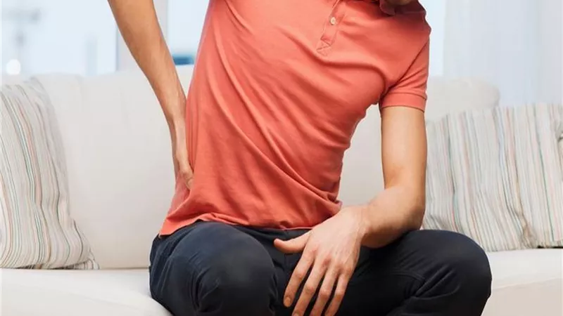 لماذا تتكون حصى المسالك البولية؟ اليك أبرز العوامل