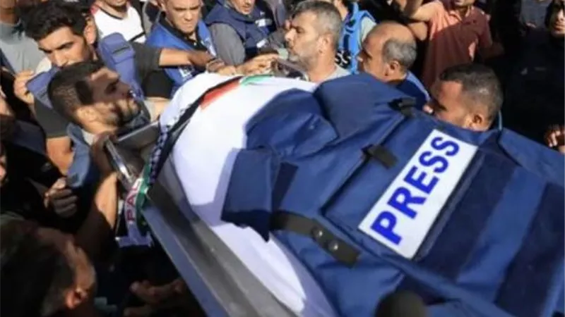 الجامعة العربية تطالب بتضامن دولي لحماية الصحفيين الفلسطينيين