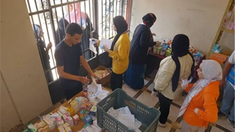 جامعة قناة السويس تطلق قافلة طبية وتثقيفية لخدمة أهالي قرية كبريت