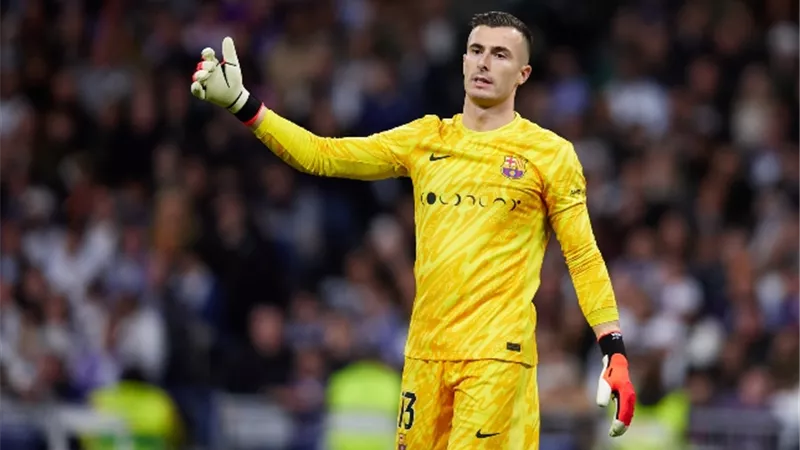 برشلونة يمدد عقد إيناكى بينيا حتى 2029 ويقرر اعارته إلى إلتشى