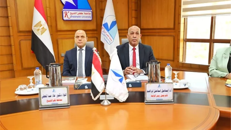 محافظ كفرالشيخ يشارك في اجتماع مجلس الجامعة ويستعرض المشروعات