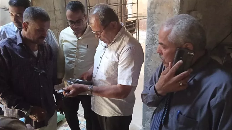ضبط 5 أطنان زيت ونصف طن دقيق مدعم في حملات تموينية بالمنيا
