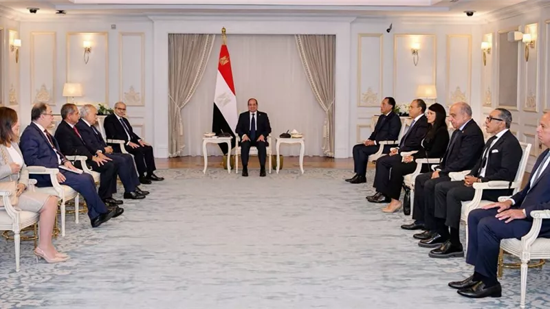 الرئيس السيسي يؤكد موقف مصر الثابت والداعم لسيادة لبنان ووحدة أراضيه