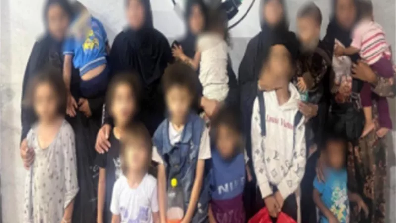 سقوط 6 أشخاص و12 سيدة استغلوا 21 طفلا فى التسول بالجيزة