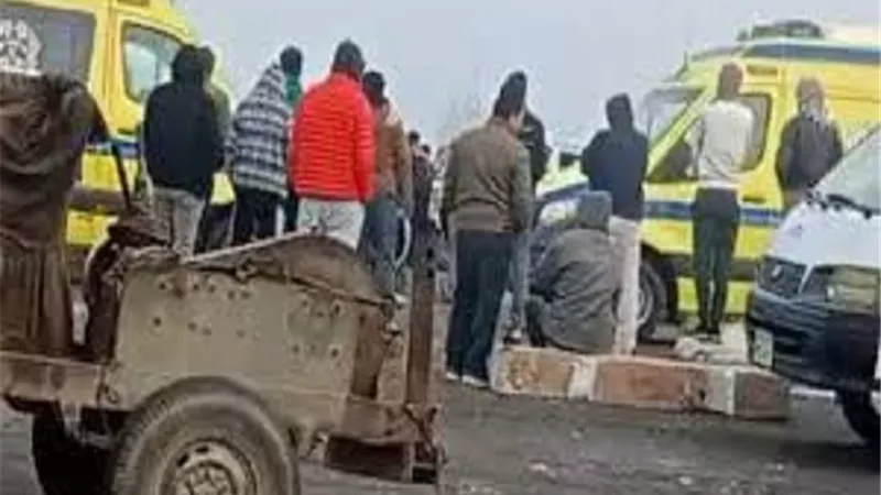 إصابة 25 شخصا في انقلاب أتوبيس بالشرقية