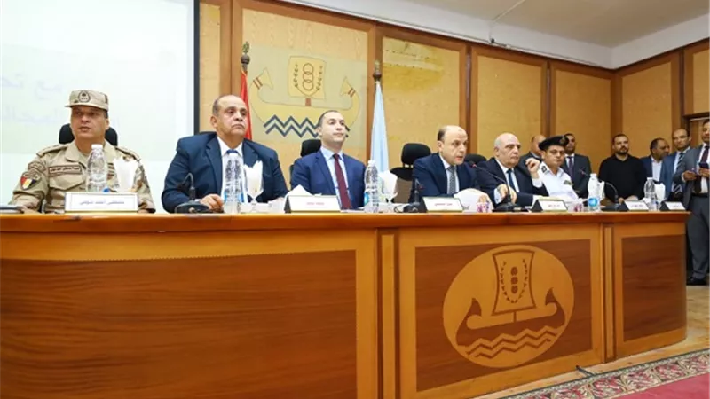 عبد المعطى يترأس المجلس التنفيذى لكفر الشيخ
