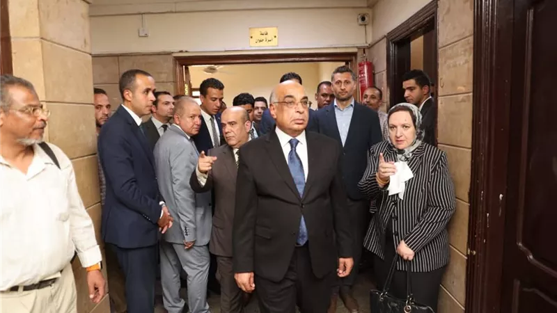 وزير العدل يتفقد أعمال إنشاء مبنى محكمة أسرة البساتين ودار السلام
