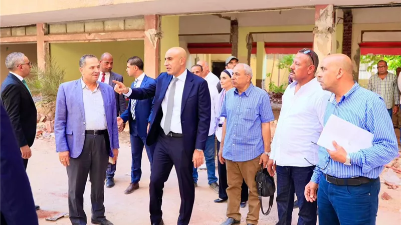 وزير التعليم يتفقد تجهيزات مدارس مصرية يابانية بالقاهرة