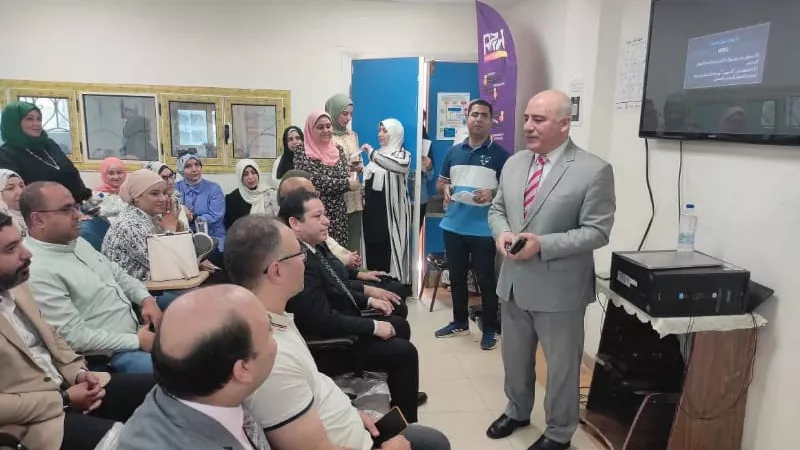 مستشفى الحميات ببنها ينظم أول يوم علمي للعلاج الطبيعي..صور