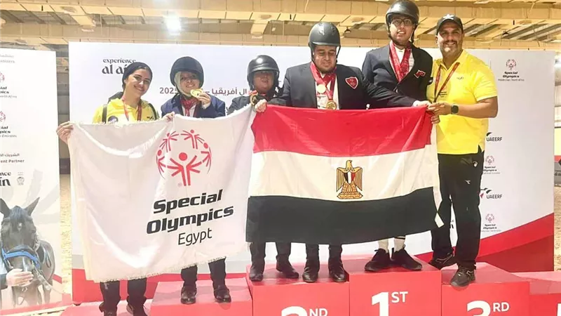 8 ميداليات حصاد بعثة الأولمبياد الخاص المصري للفروسية بإقليمية العين