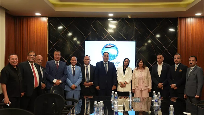 لجنةتلقي رغبات الترشح للنواب بحزب ارادة جيل تلتقى المتقدمين