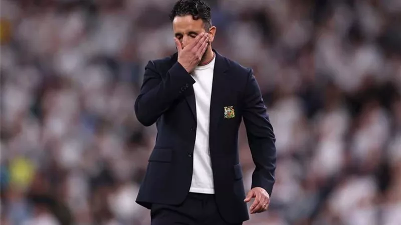 مدرب مانشستر يونايتد : أحيانا أكره لاعبى فريقى