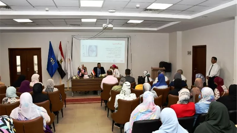 محافظ أسوان يفتتح المرحلة 4 