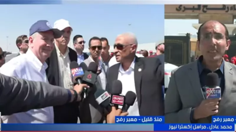 وفد الشيوخ الأمريكي يطلع على التعنت الإسرائيلي أمام شاحنات غزة