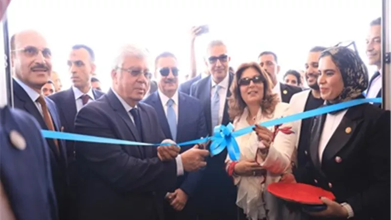 وزير التعليم العالي يفتتح عددًا من المشروعات بجامعة مدينة السادات
