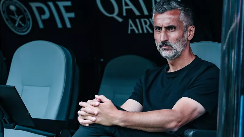 رحيل ريبيرو عن تدريب الأهلي.. إبراهيم فايق يكشف التفاصيل