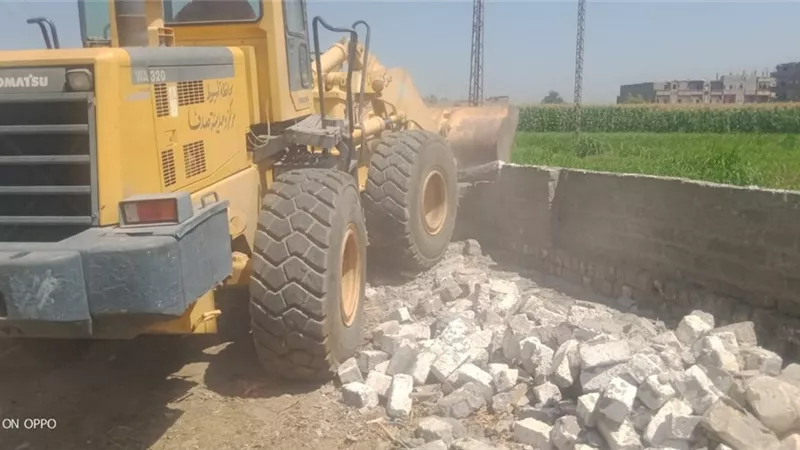 محافظ أسيوط: إزالة 36 حالة تعد واسترداد 5 أفدنة أملاك دولة
