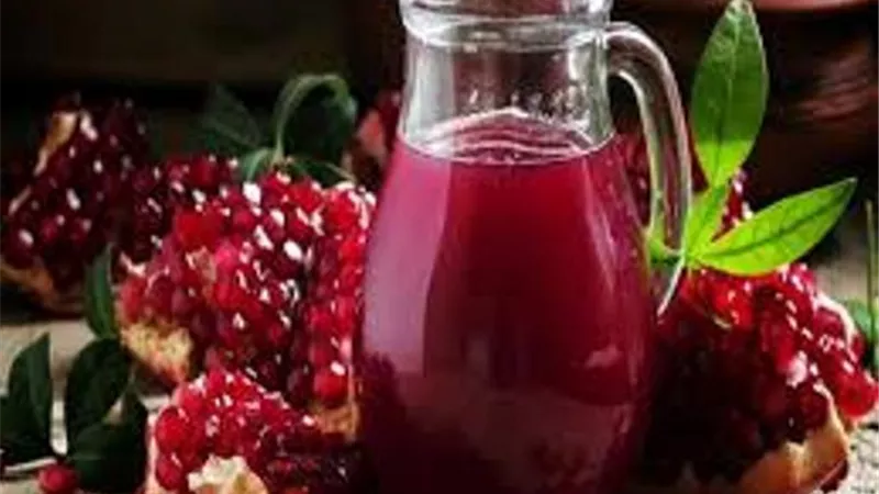 ماذا يحدث لجسمك عند تناول الرمان؟