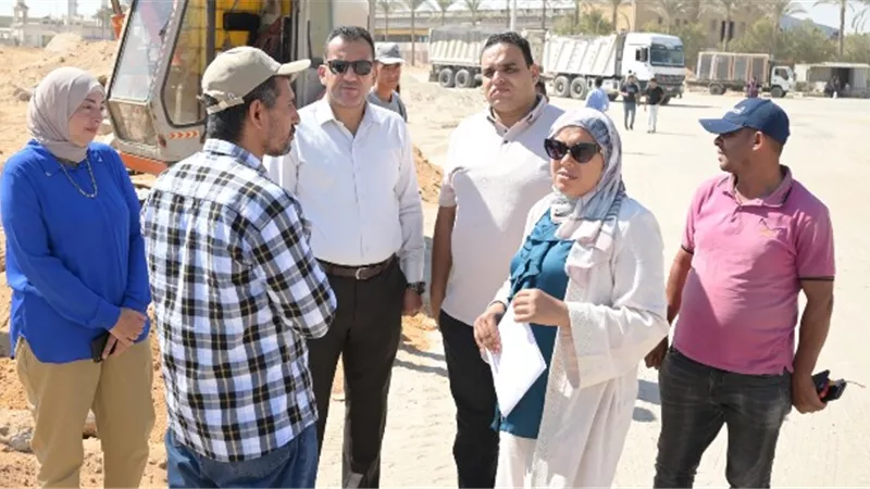 رئيس جهاز العاشر من رمضان يكشف عن طفرة شاملة فى المنطقة الصناعية.. صور