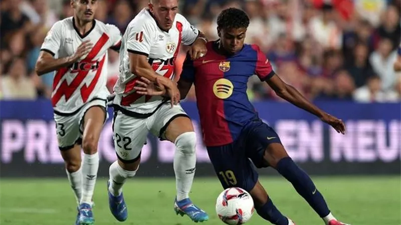 برشلونة يسقط في فخ التعادل أمام فاييكانو بالدوري الإسباني