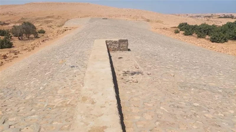 وزير الري يتابع موقف منشآت الحماية من أخطار السيول بمطروح