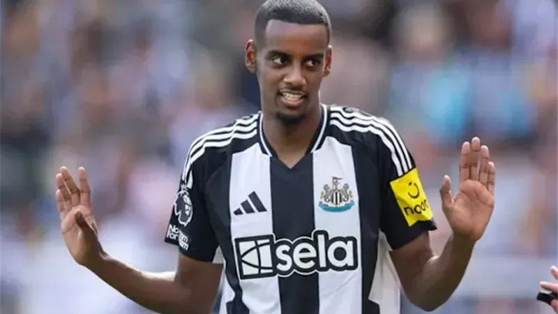 ليفربول يتوصل لاتفاق مع نيوكاسل بشأن إيزاك