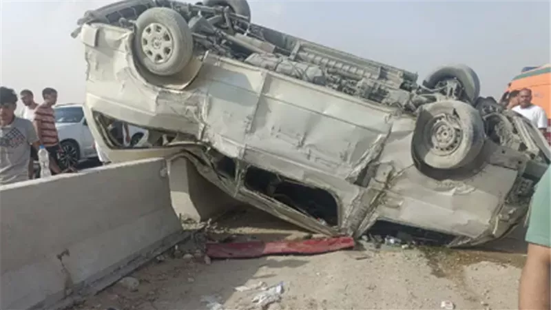 مصرع وإصابة 11 في انقلاب ميكروباص على طريق شبرا – بنها الحر
