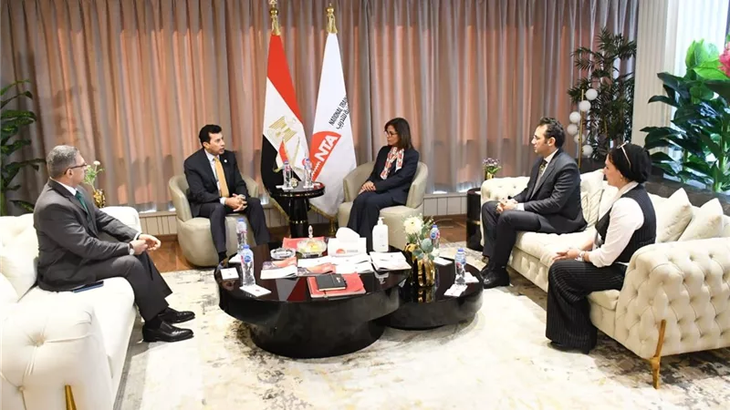 وزير الرياضة ومدير الوطنية للتدريب يشهدان ختام دورة تدريبية لتأهيل الكوادر الشابة