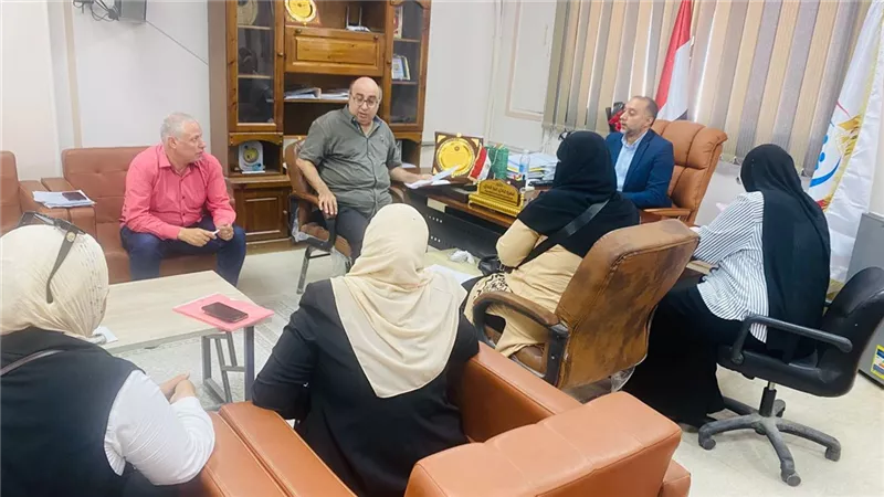 وكيل الصحة يبحث خطط العمل مع إدارة المجلس الطبي بشمال سيناء