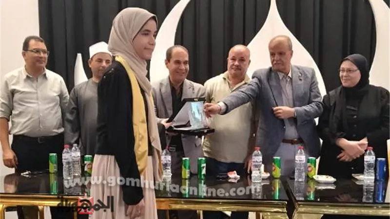 مؤسسة الأدهم الخيرية تُكرّم أوائل التعليم العام والأزهر بأشمون