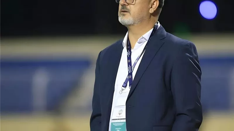 ميكالي يتحدث عن مفاوضات الزمالك.. ويؤكد: مصر ستتأهل لـ كأس العالم